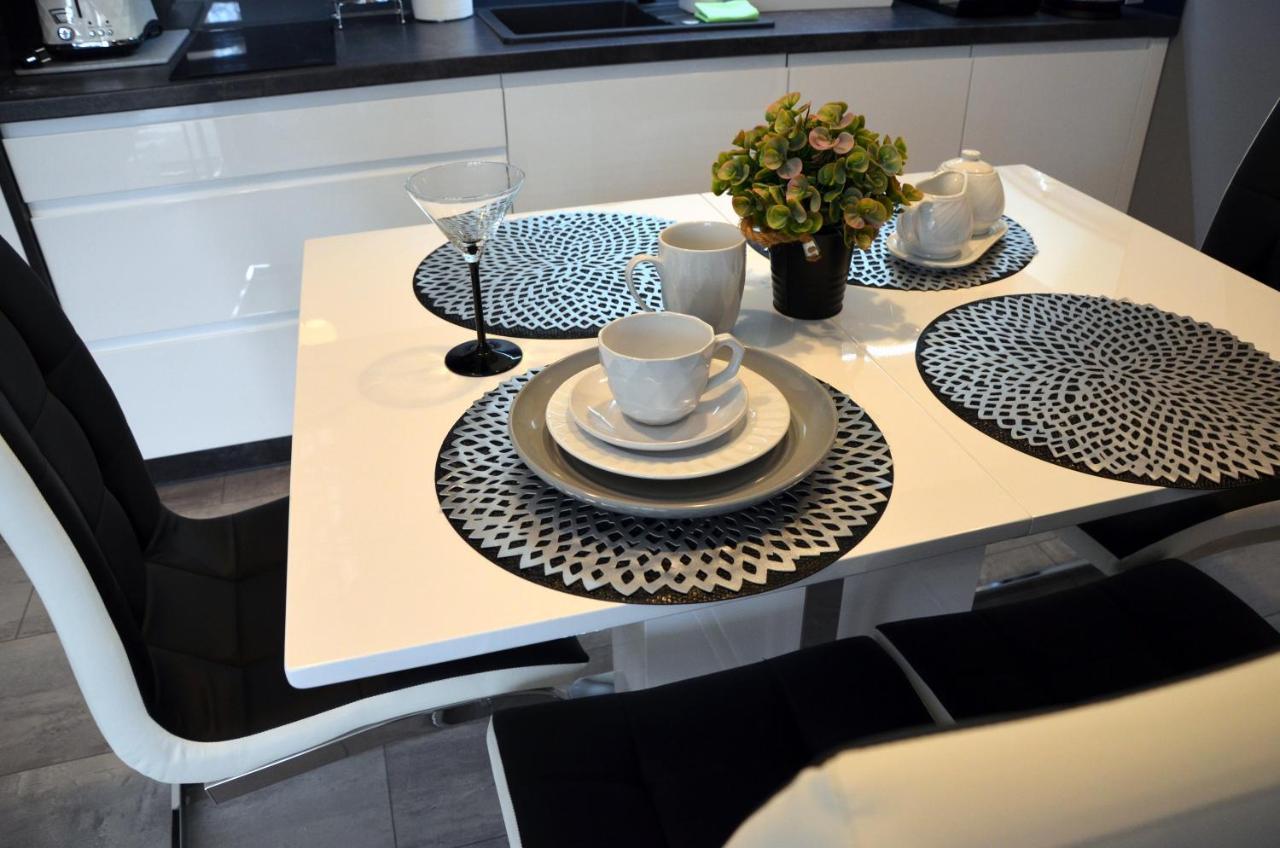 Apartament Deluxe 1 Oświęcim Εξωτερικό φωτογραφία
